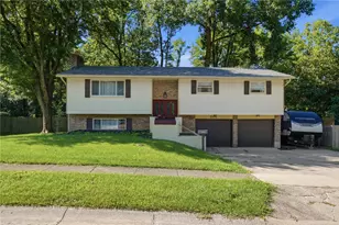 804 Victoria Dr, Franklin, OH 45005 - Photo 1