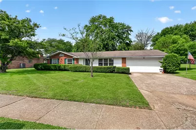 717 Robindale Drive, Waynesville, OH 45068 - Photo 1