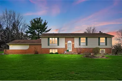 1565 Kingsway Drive, Beavercreek Twp, OH 45385 - Photo 1