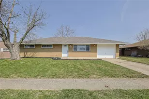 5595 Shady Oak St, Huber Heights, OH 45424 - Photo 1