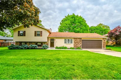 600 Royal Springs Drive, Springboro, OH 45066 - Photo 1