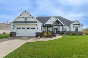 103 Mound Builder Pl, Carlisle, OH 45005 - Photo 1