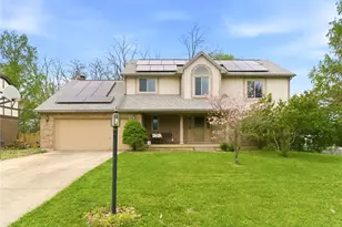 1879 Hildreth Dr, Beavercreek, OH 45432 - Photo 1