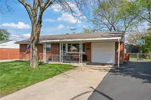 750 Harlan Pl, Dayton, OH 45431 - Photo 1