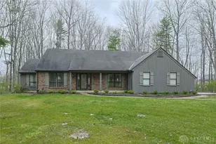 866 Cedar Dr, Loveland, OH 45140 - Photo 1