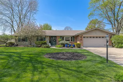 5385 Royalwood Drive, Centerville, OH 45429 - Photo 1