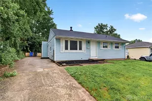 1568 Garwood Dr, Dayton, OH 45432 - Photo 1