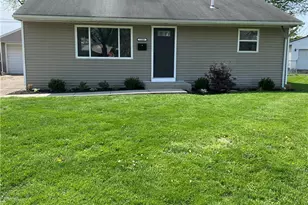1109 S Circle Dr, Xenia, OH 45385 - Photo 1