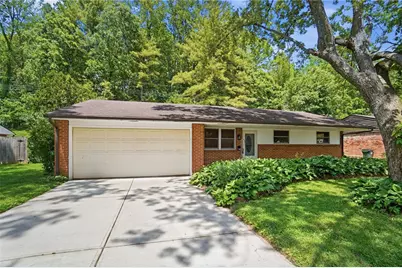 160 Belair Circle, Bellbrook, OH 45305 - Photo 1
