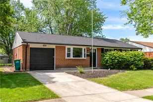 135 Kesling Dr, Springboro, OH 45066 - Photo 1