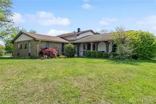 5882 Shady Cove Ln, Trotwood, OH 45426 - Photo 1