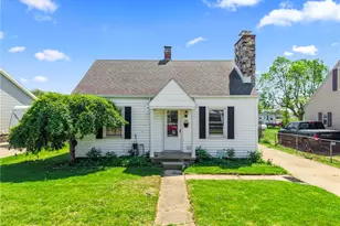 633 Floral Ave, Troy, OH 45373 - Photo 1