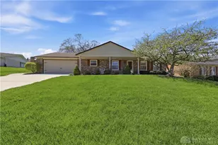 837 Santa Monica Ave, Springfield, OH 45503 - Photo 1