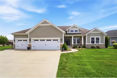 980 Greenmantle Drive, Tipp City, OH 45373 - Photo 1