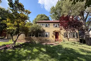 317 Greenmount Blvd, Oakwood, OH 45419 - Photo 1