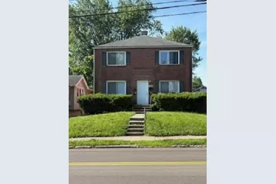 420 E Siebenthaler Avenue, Dayton, OH 45405 - Photo 1