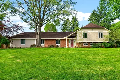 9019 Woodstream Lane, Centerville, OH 45458 - Photo 1