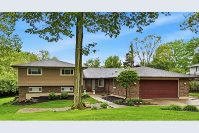 7715 Park Creek Drive, Centerville, OH 45459 - Photo 1