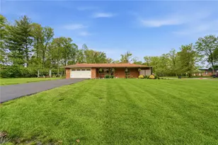 2708 Ater Dr, Beavercreek, OH 45434 - Photo 1
