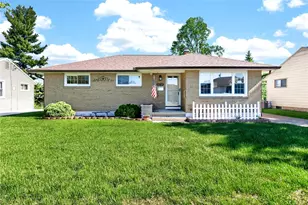 409 Grant St, Fairborn, OH 45324 - Photo 1