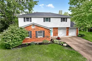 391 Roselake Dr, Centerville, OH 45458 - Photo 1