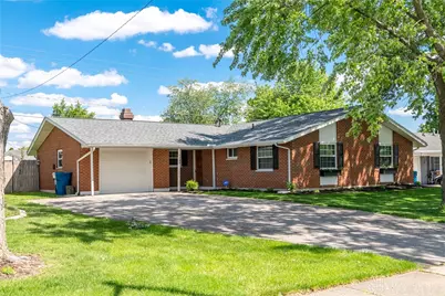 7148 Troy Pike, Huber Heights, OH 45424 - Photo 1