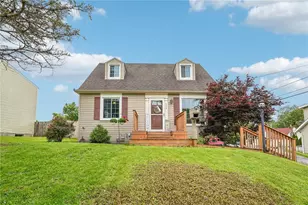 598 Louise Dr, Xenia, OH 45385 - Photo 1