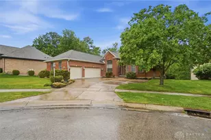 3947 Liam Ct, Bellbrook, OH 45305 - Photo 1