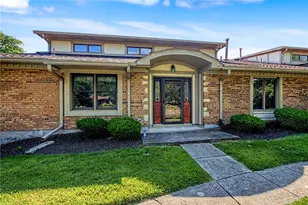 7147 Fallen Oak, Centerville, OH 45459 - Photo 1