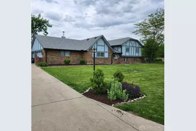 2447 N Tulane Drive, Beavercreek, OH 45431 - Photo 1