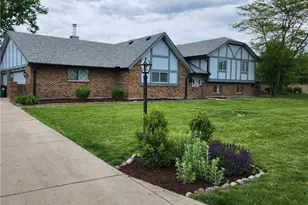 2447 N Tulane Dr, Beavercreek, OH 45431 - Photo 1