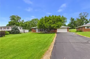 2974 Valleyview Dr, Fairborn, OH 45432 - Photo 1