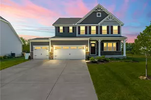 2806 Newcastle Dr, Troy, OH 45373 - Photo 1