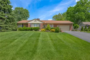 281 Sherbrooke Dr, Kettering, OH 45429 - Photo 1