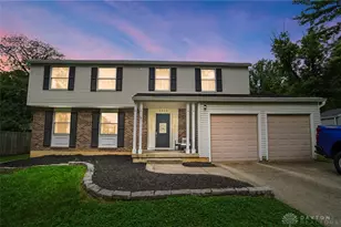 4122 Willow Run Dr, Beavercreek, OH 45430 - Photo 1
