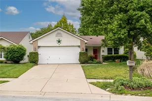 5378 Mallet Club Dr, West Carrollton, OH 45439 - Photo 1