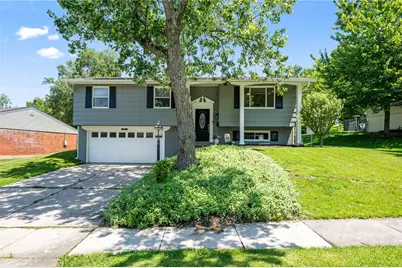 337 Graceland Drive, West Carrollton, OH 45449 - Photo 1