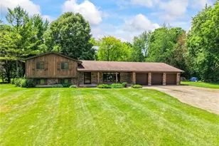 4926 Phillipsburg Union Rd, Clayton, OH 45322 - Photo 1