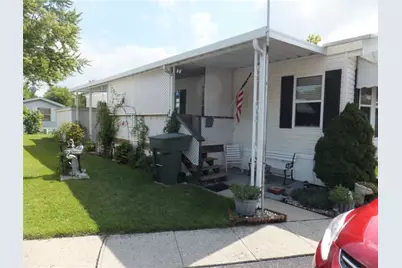 5060 Safeway Drive, Dayton, OH 45414 - Photo 1