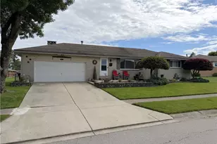 241 Mound St, Brookville, OH 45309 - Photo 1