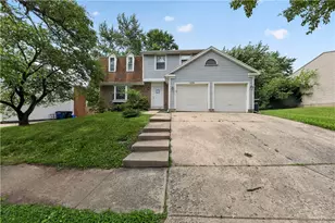 5250 W Gander Rd, Huber Heights, OH 45424 - Photo 1