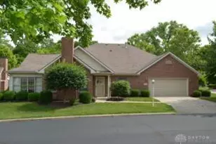 858 Trent Close, Springfield, OH 45503 - Photo 1