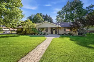 5362 Oakton Cir, Kettering, OH 45440 - Photo 1