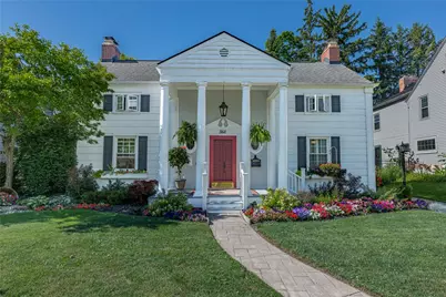 360 East Drive, Oakwood, OH 45419 - Photo 1
