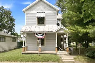 165 S 1st St, Miamisburg, OH 45342 - Photo 1