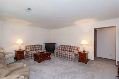 1830 Primrose Lane, Fairborn, OH 45324 - Photo 1