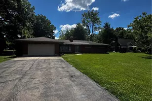 4548 N Fairgreen Ave, Dayton, OH 45416 - Photo 1