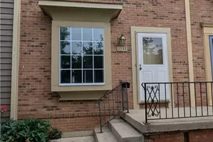 2633 S Kings Arms Cir, Centerville, OH 45440 - Photo 1