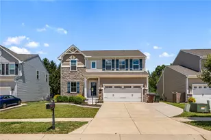 2843 Ridge View Ct, Xenia, OH 45385 - Photo 1