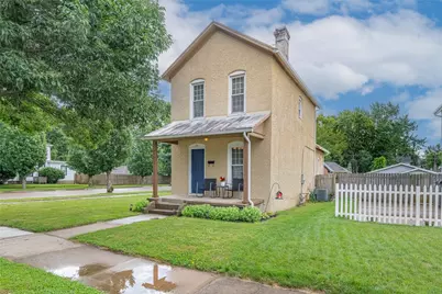 34 E Cottage Avenue, West Carrollton, OH 45449 - Photo 1